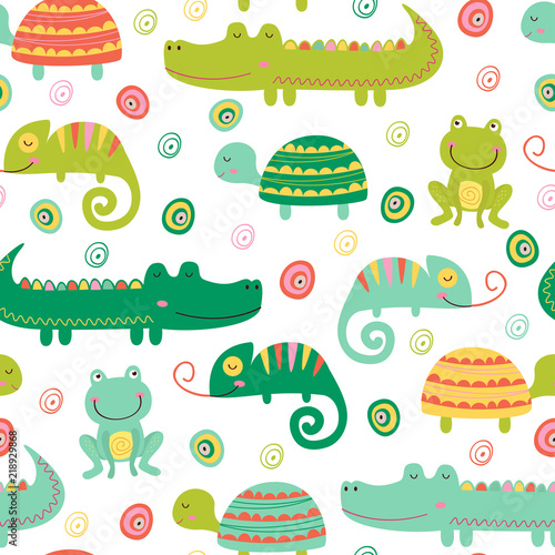 seamless pattern with colorful reptile and amphibian -  vector illustration, eps