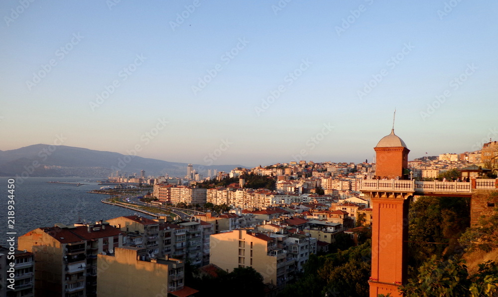 View of İzmir city from Historical elevator place