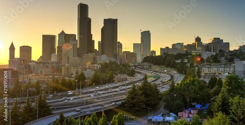 Vászonkép Panoramic view Seattle skylines and rush hour traffic on highway I-90 and I-5 interchange