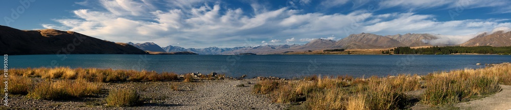 Lake Tekapo in the middle of the southern Alps, New Zealand
