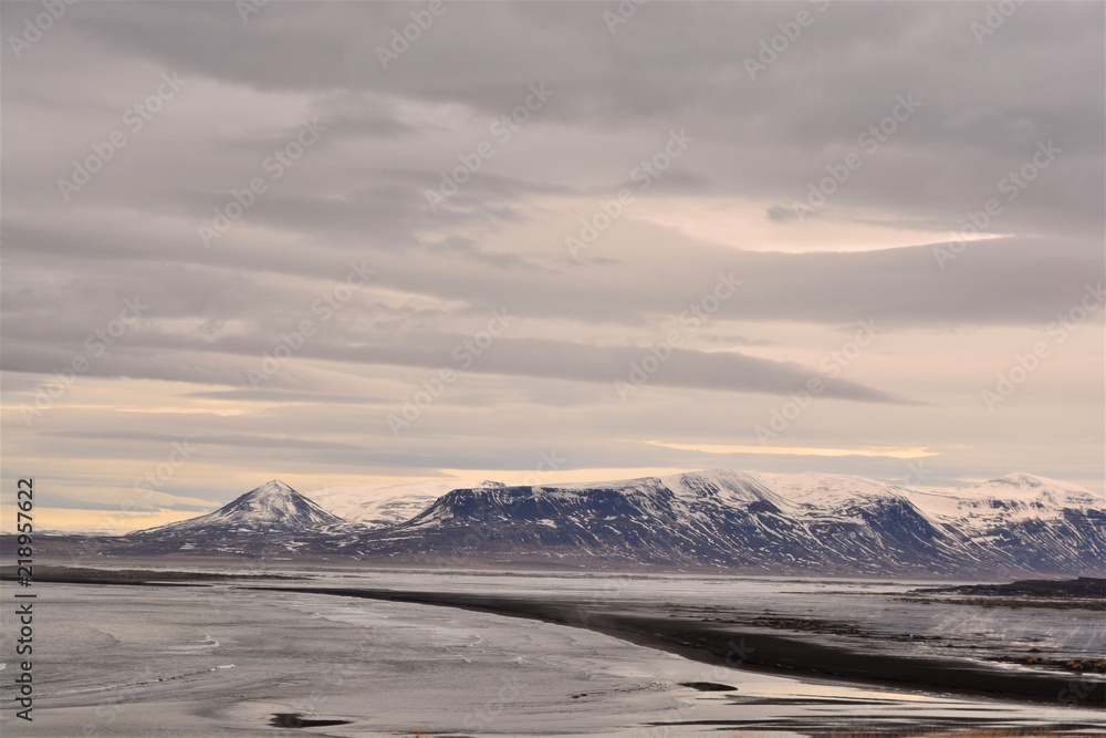 Mountain ranges in Iceland