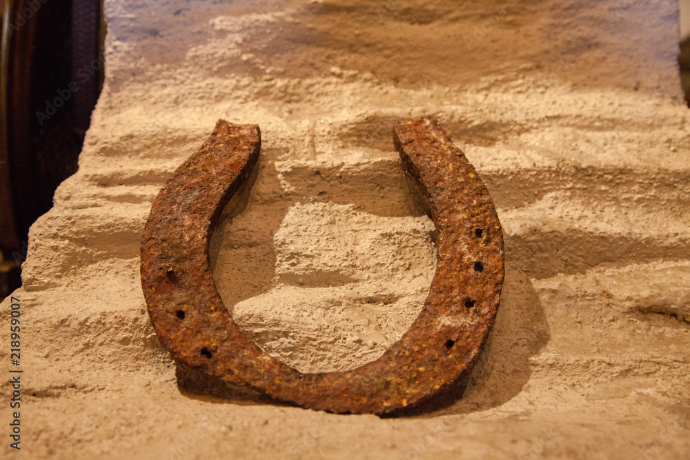 horseshoe horseshoe