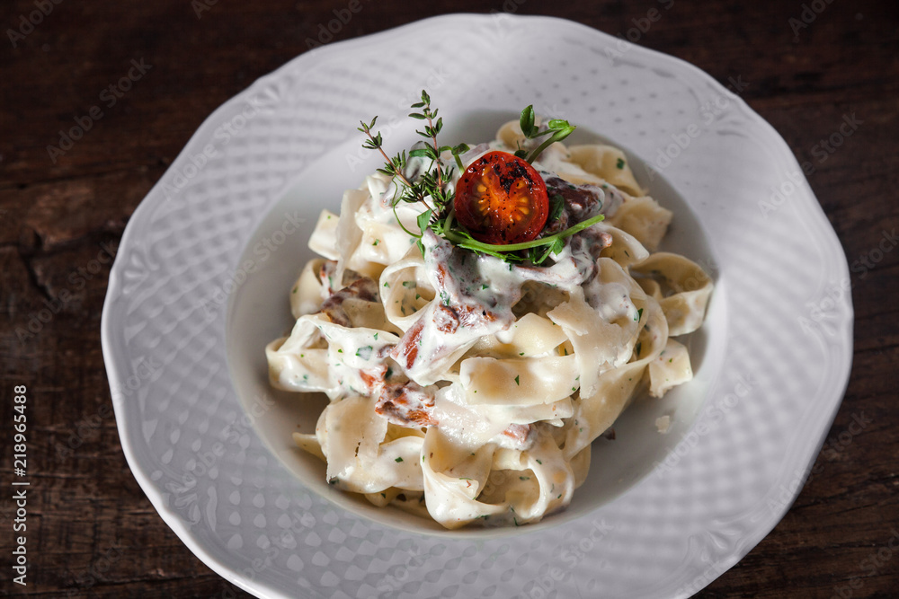 Pasta with mushrooms in creamy sauce Pasta with mushrooms in creamy sauce