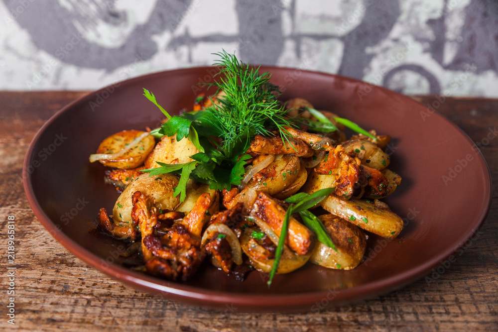 Potatoes with mushrooms Potatoes with mushrooms