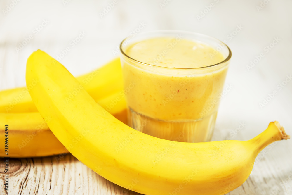 Bananas and a natural banana drink
