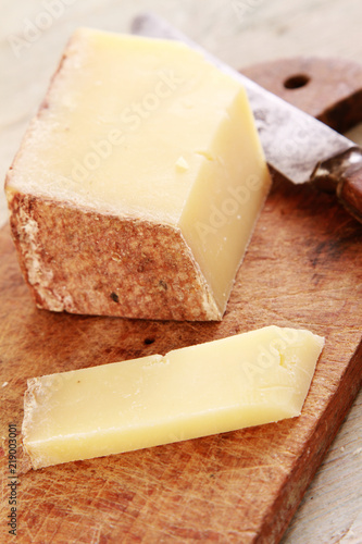 cheese British Lincolnshire poacher