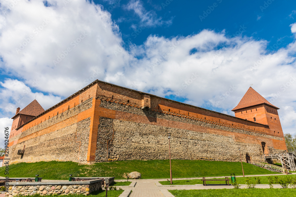 Lida Castle in Belarus, built in the 14th century on the instructions of Prince Gedimin. Entered the line of defense against the Crusaders