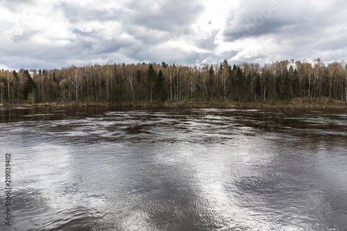 Fototapeta Naklejka Na Ścianę i Meble -  view of the Zapadnaya Dvina river near Zdravnevo, Belarus