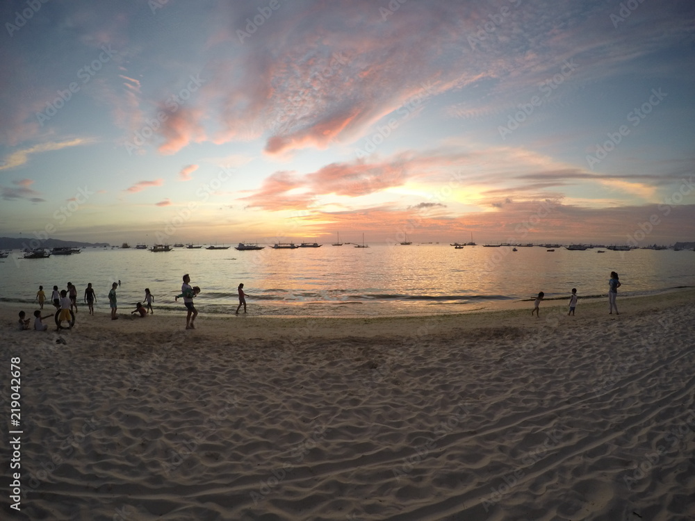 Боракай / Филиппины / Белый пляж / Boracay / Philippines / White Beach / Закат / Рассвет