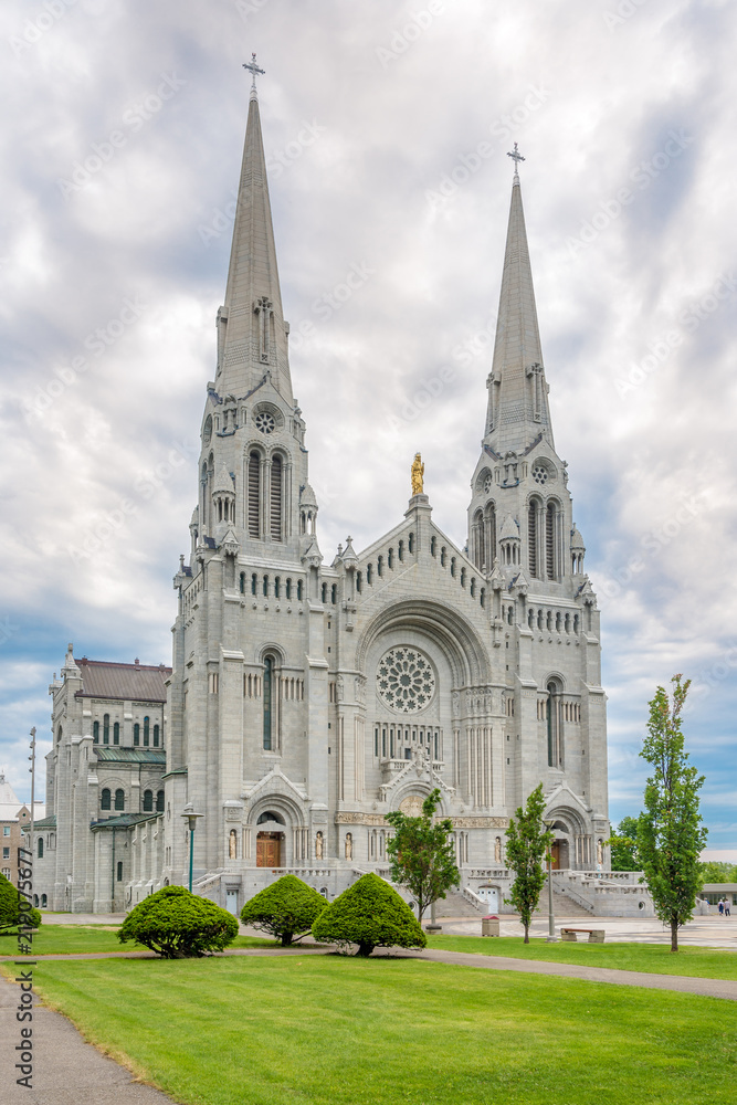 View at the facade of Basilica Sainte Anne de Beaupre in Canada View at the facade of Basilica Sainte Anne de Beaupre in Canada