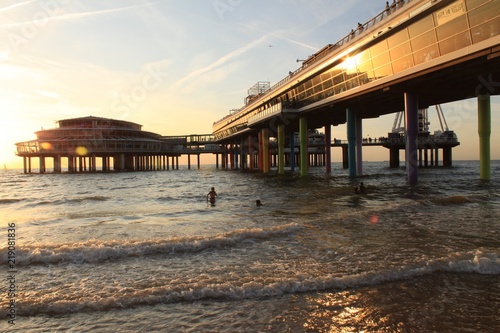 Fotografia Sommerabend am Pier in Scheveningen