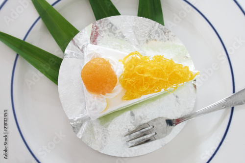  Gold Egg Yolk Thread Cakes and Pandan or thai Language call cake bai tey foi thong.