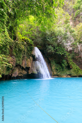Fototapeta Naklejka Na Ścianę i Meble -  Kawasan Falls In Cebu, Philippines