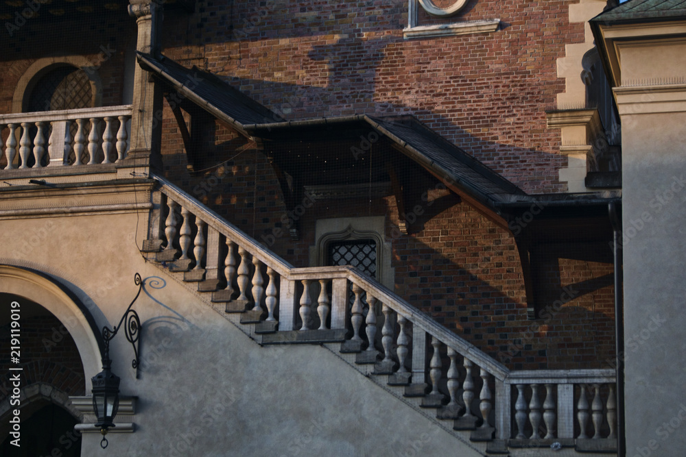 schody z renesansowymi balustradami