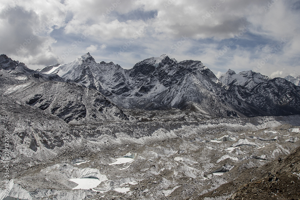 Fototapeta premium The beginning of Khumbu glacier on the way to Everest