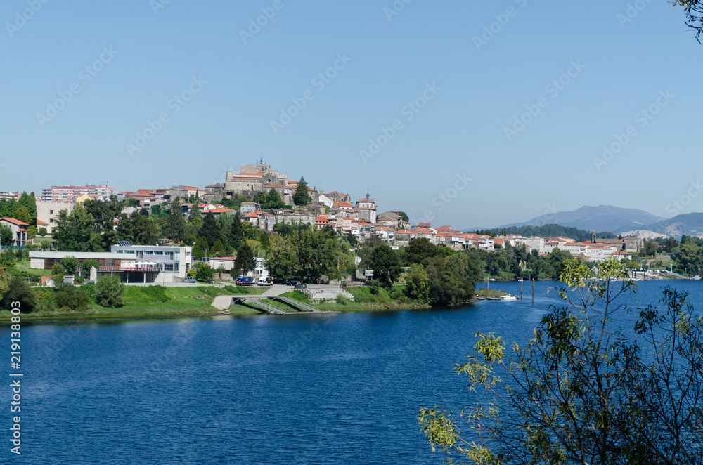 Ciudad de Tui y rio Miño. Panorámica desde Valença do Minho, Portugal