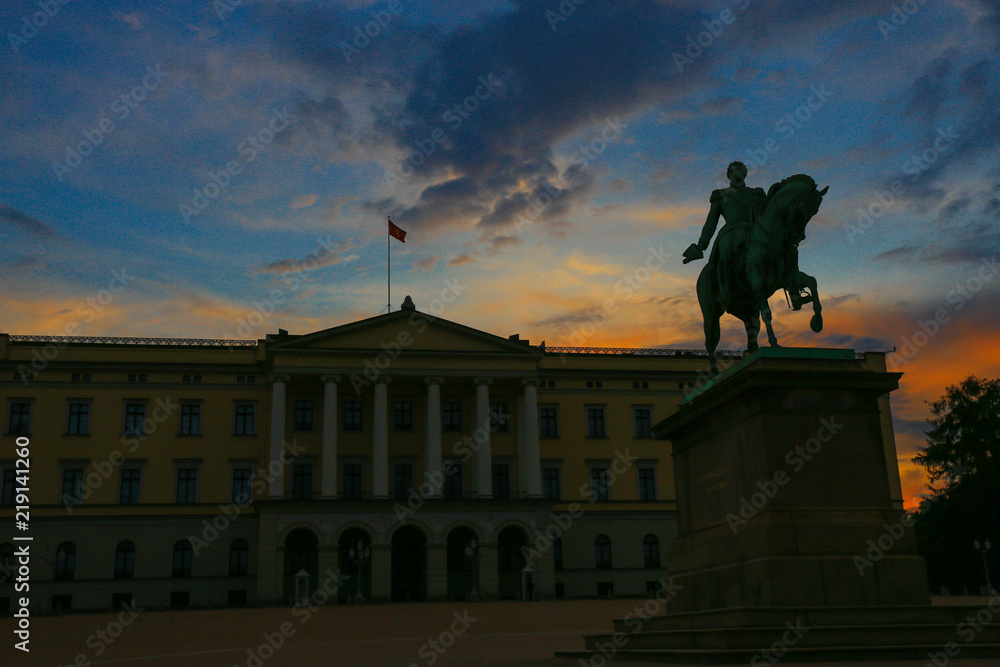 Fototapeta premium Royal Palace, oslo, Norway.