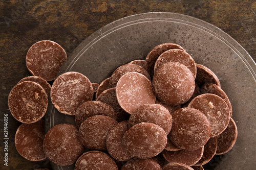 loose chocolate pieces