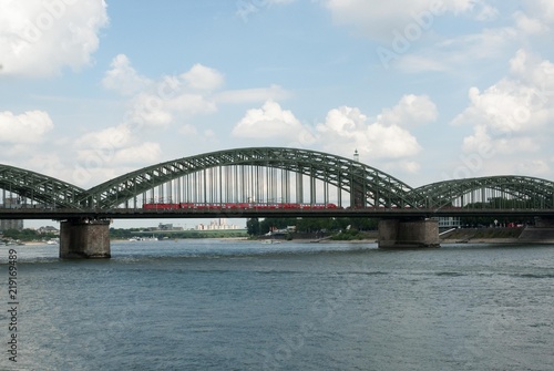 Hohenzollern Bridge - Cologne © Maxim