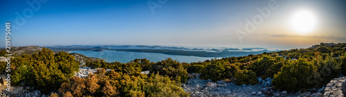 Panorama Kornaten vom Berg aus mit Vransko See © Michael