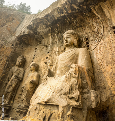 Buddha in den Longmen Grotten von Luoyang, China