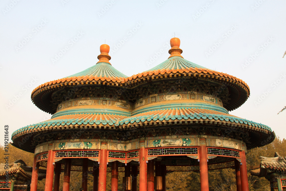Obraz premium Wan Shou Pavilion building scenery in the temple of heaven park, Beijing, China.