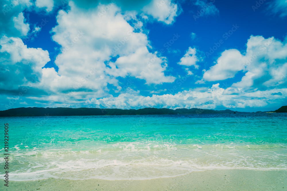 Fototapeta premium Ocean in Zamami, Okinawa, Japan