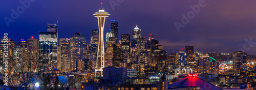 Seattle skyline panorama at sunset from Kerry Park in Seattle © SvetlanaSF