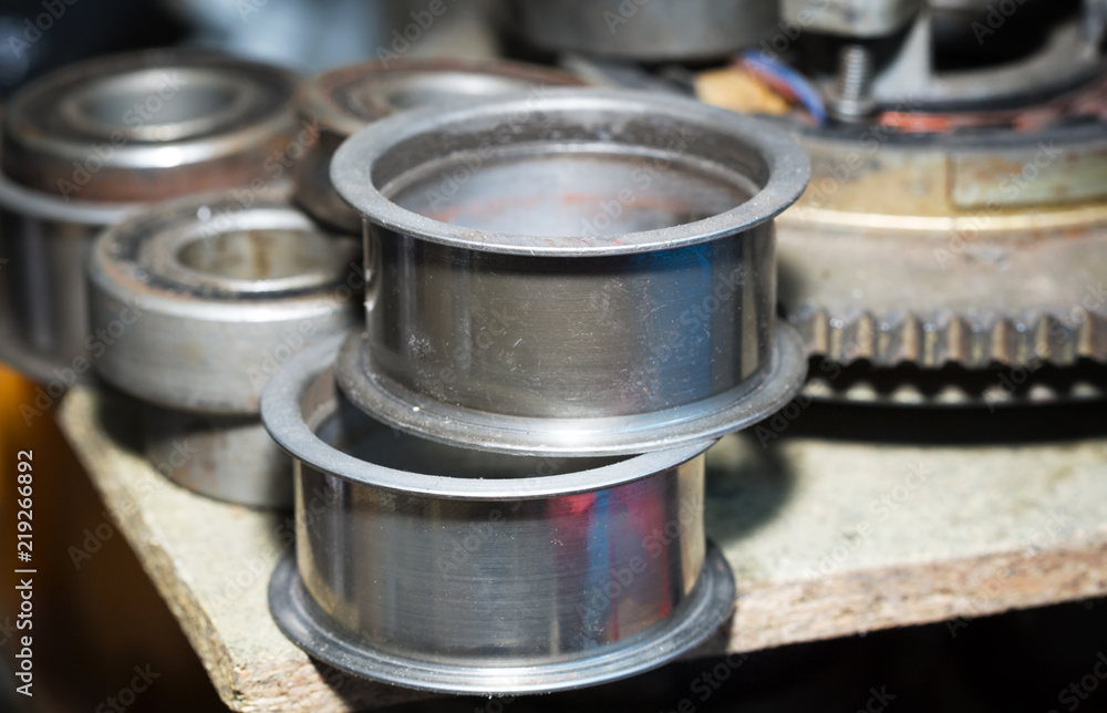 Car belt rollers Car belt rollers