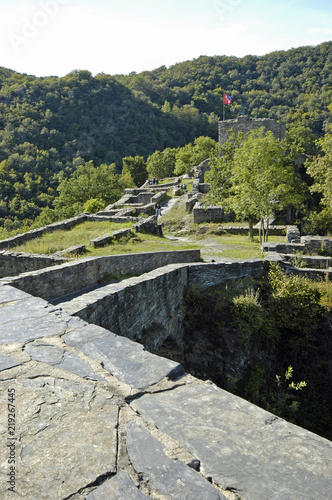 grundmauern der schmidtburg bei bundenbach im hunsrück photo