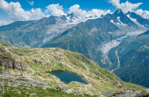Lac des Ch  serys dans la vall  e de Chamonix