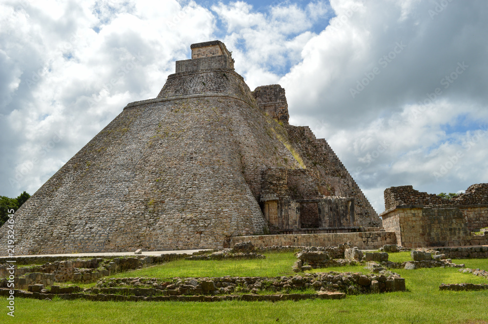 Uxmal Ruine Pyramide; Maya-Stätte, Mexiko