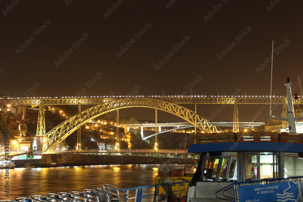 Naklejka premium Ponte D. Luis