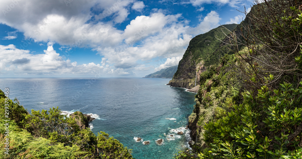 Fototapeta premium Coast of Madeira