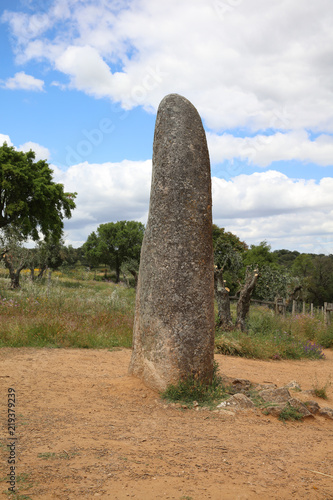 Menir dos Almendres bei Evora. Alentejo. Portugal