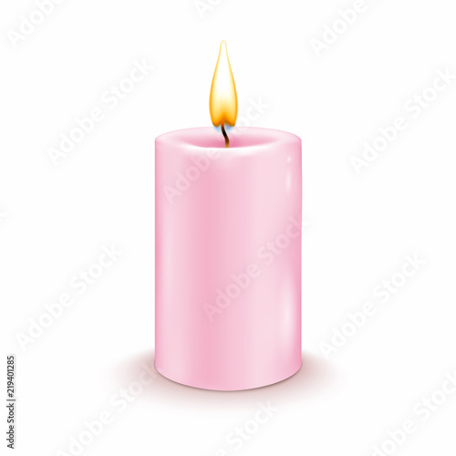 Round cylindrical candle with burning flames.
