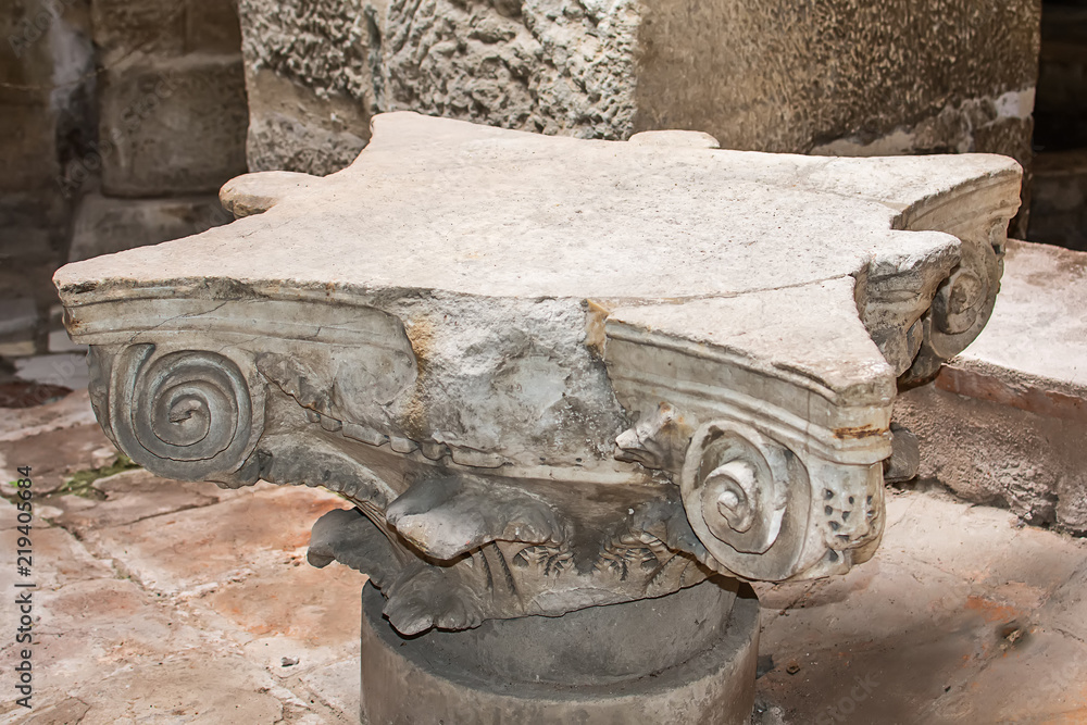 Fototapeta premium Thessaloniki, Greece - August 16, 2018 :Catacombs of Saint Demetrius, Thessaloniki, the church is believed to be built, the site of the old Roman baths, where Saint Demetrius was executed.