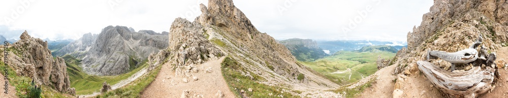 Panoramic view on top of the Rosszahnscharte