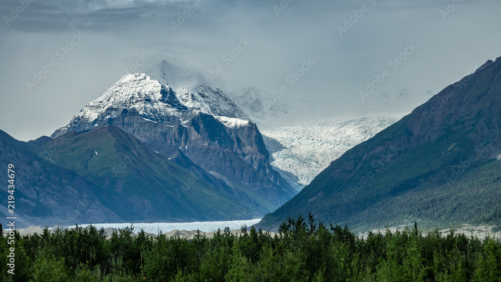 Glacier view in Wrangell-st. Elias national park
