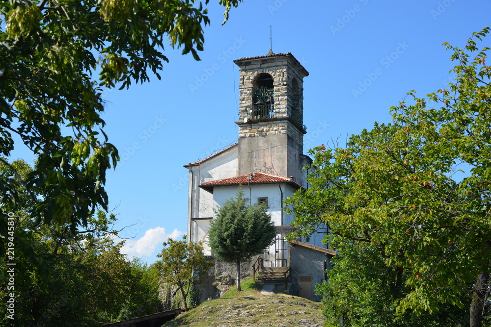 Das historische Kloster Santuario della Madonna della Ceriola auf dem