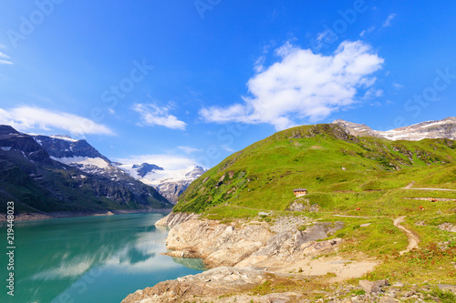 Alpine water reservoirs - Mooserboden © Videografic