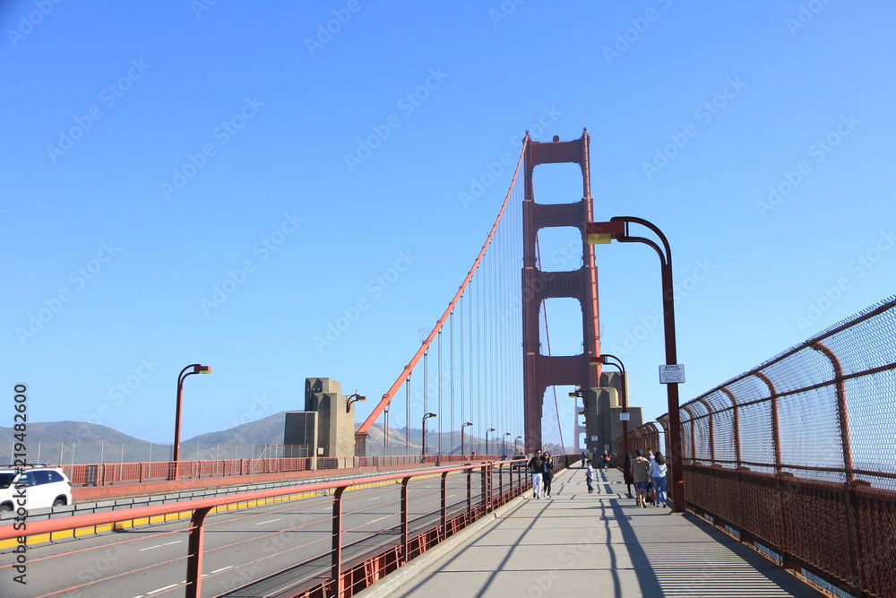 Fototapeta premium Golden Gate Bridge in San Francisco