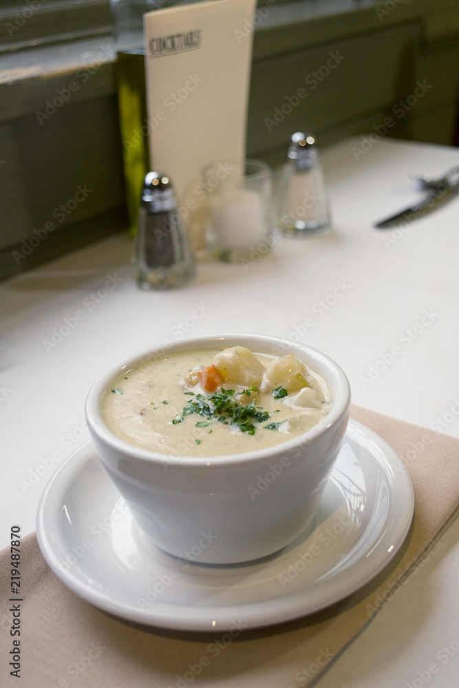 clam chowder soup restaurant