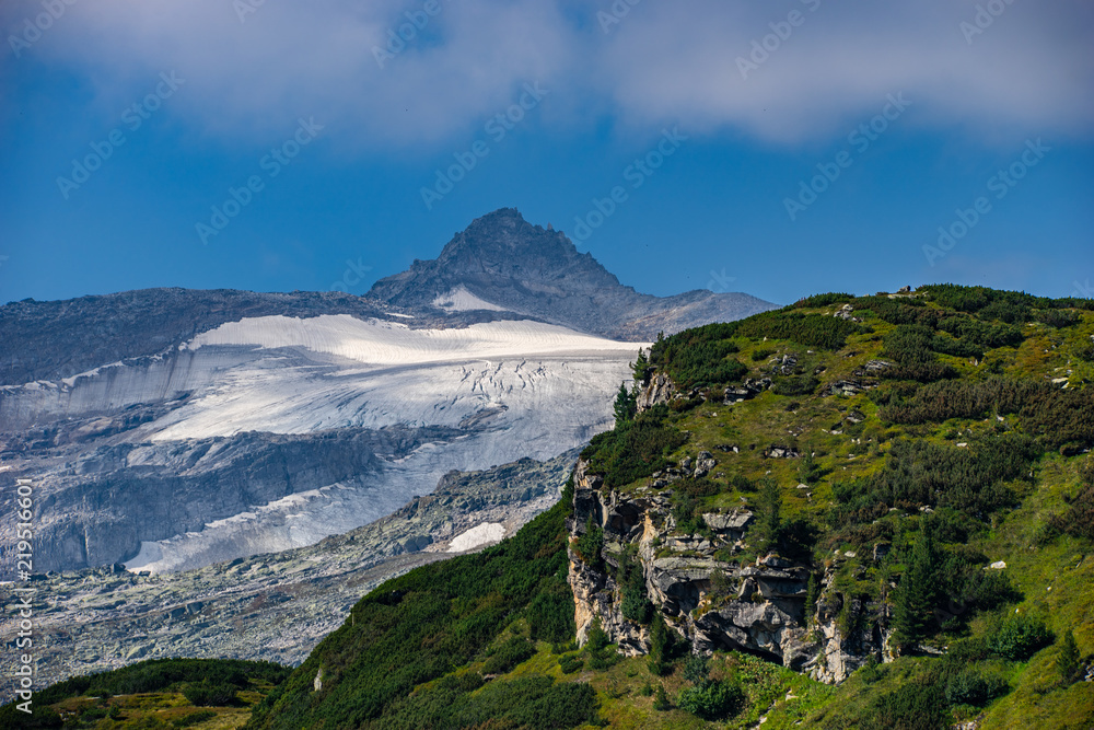 Beautiful mountain and glacier view at Nationalpark Hohe Tauern in Pinzgau in the Austrian Alps Beautiful mountain and glacier view at Nationalpark Hohe Tauern in Pinzgau in the Austrian Alps