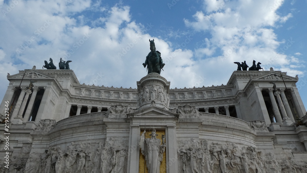 Monumento a Vittorio Emanuele I