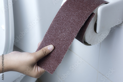 Toilet paper Rough surface Similar to sandpaper photo