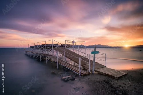 Fototapeta zachód słońca wokół molo (cannes)