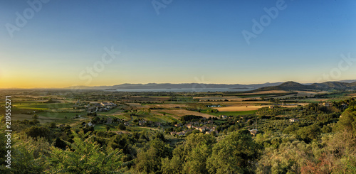 Abendlicher Blick von Panicale über Colgirodano zum Lago Trasimeno