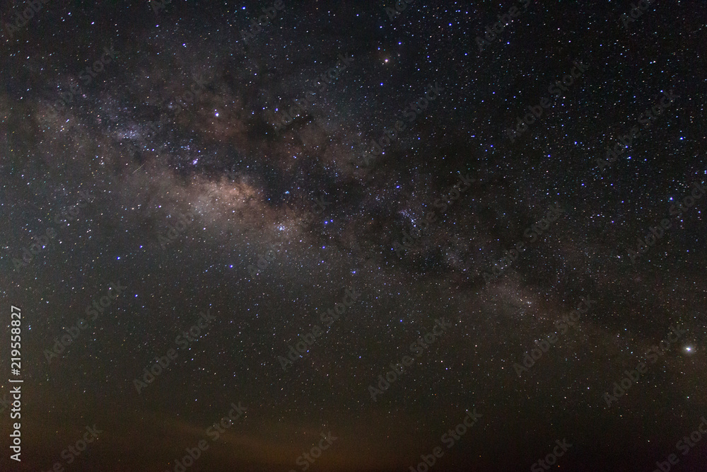 Obraz premium Milky way galaxy with stars and space dust in the universe