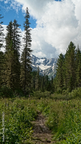 Mountain path © Владимир Гущин